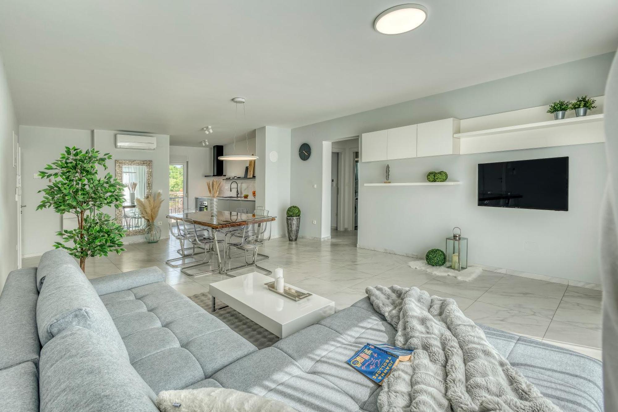 Fe Apartman *